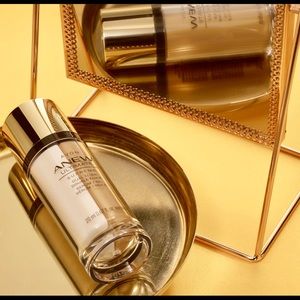 NO LONGER AVAILABLE-SOLD Anew Ultimate Supreme Dual Elixir